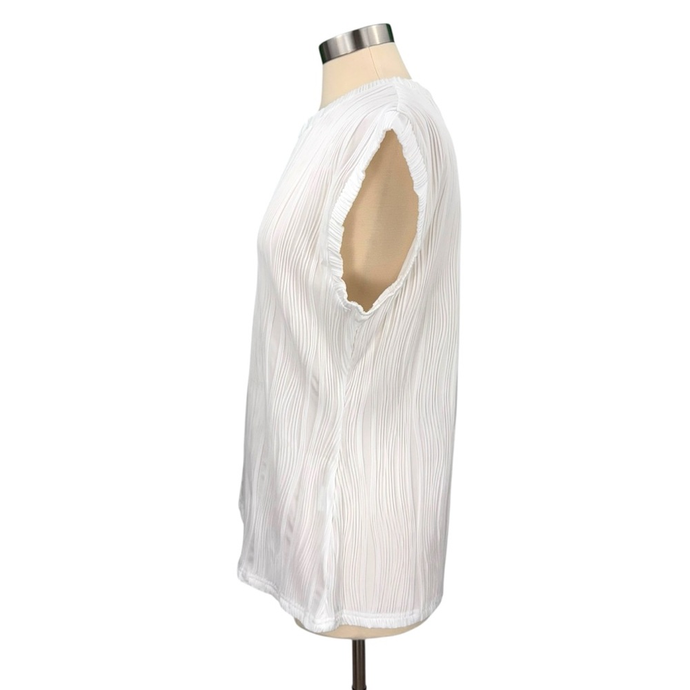 Moshu Amazon White Textured Semi Sheer Cap Sleeve Dressy Blouse - Picture 10 of 15